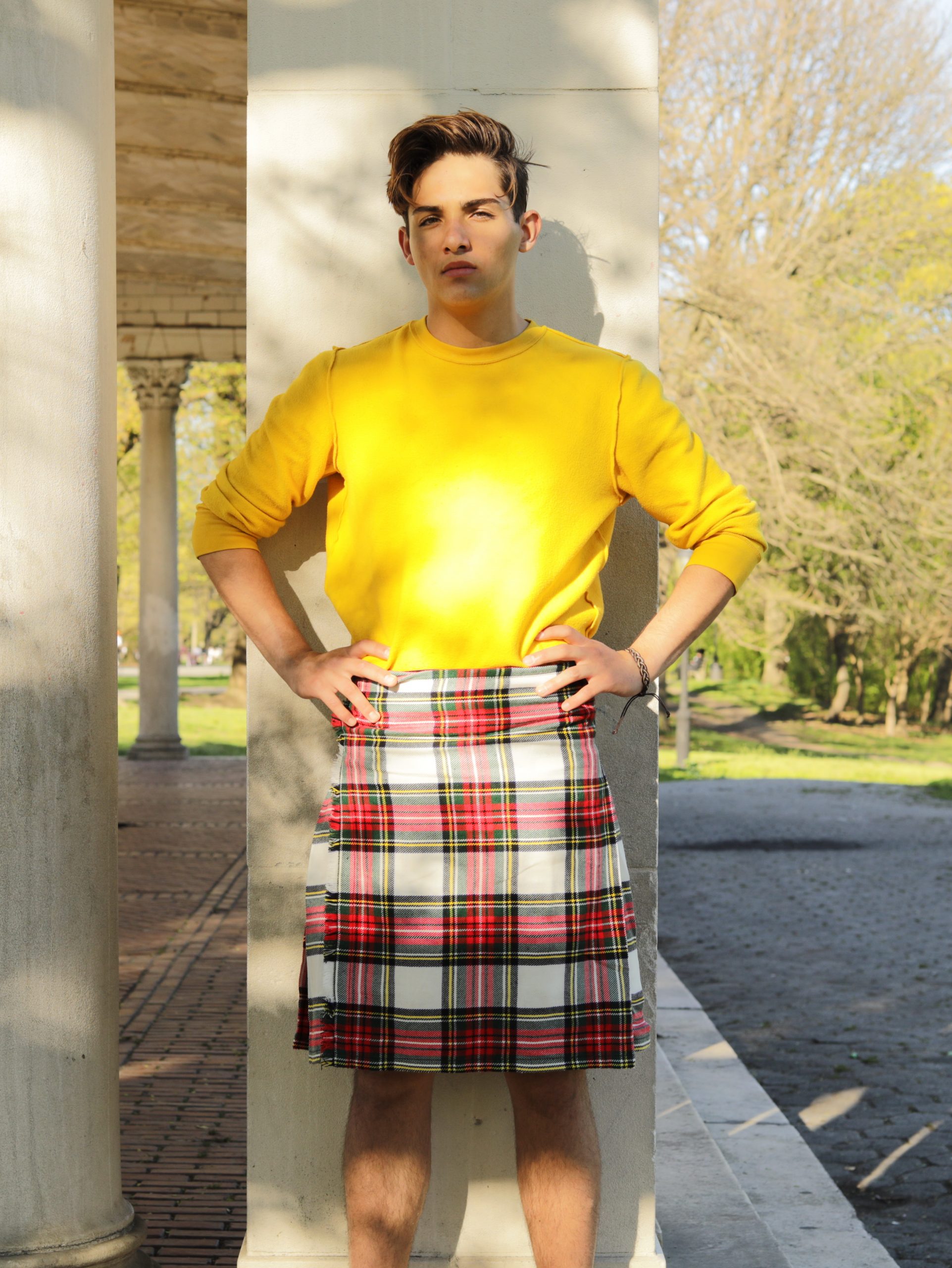 SCOTTISH HIGHLAND WOOL Fabric Make A Kilt Stewart Tartan New Modern Dress 4+yds 