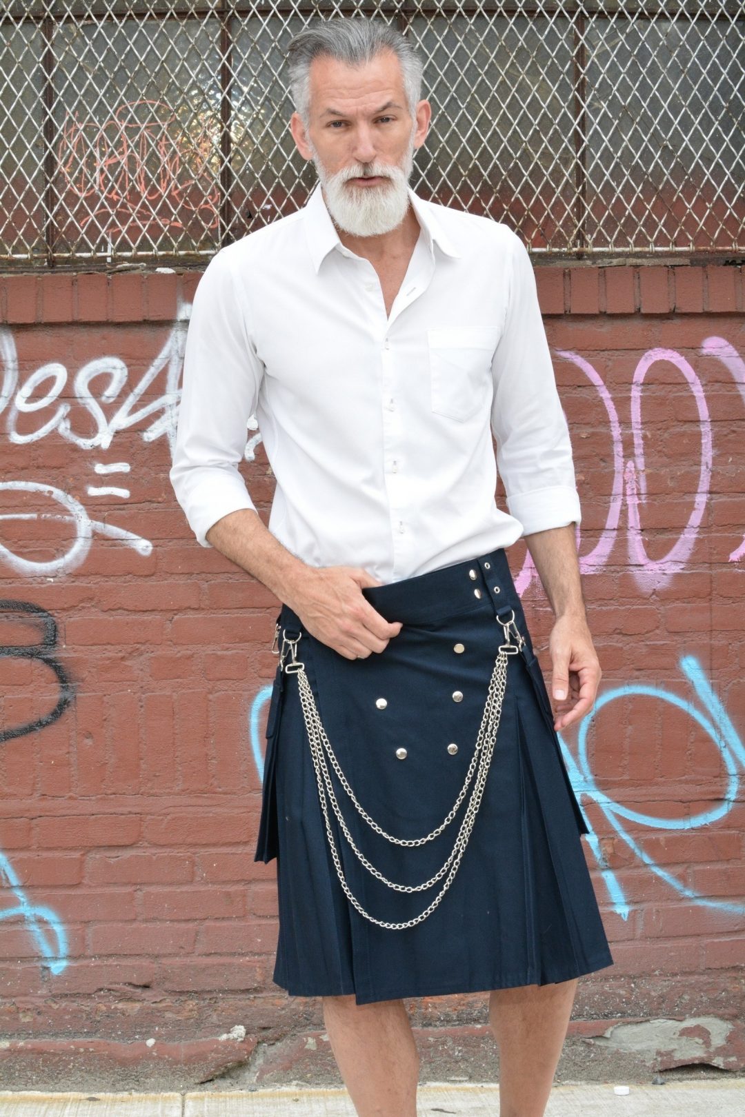 Men Scottish Fashionable Utility Kilt For Men's 100% Cotton Cargo Pockets Kilt 