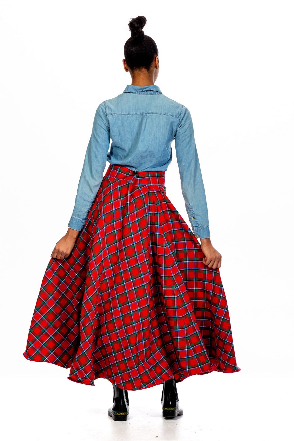 Long Pleated Tartan Skirt – Velcro-back