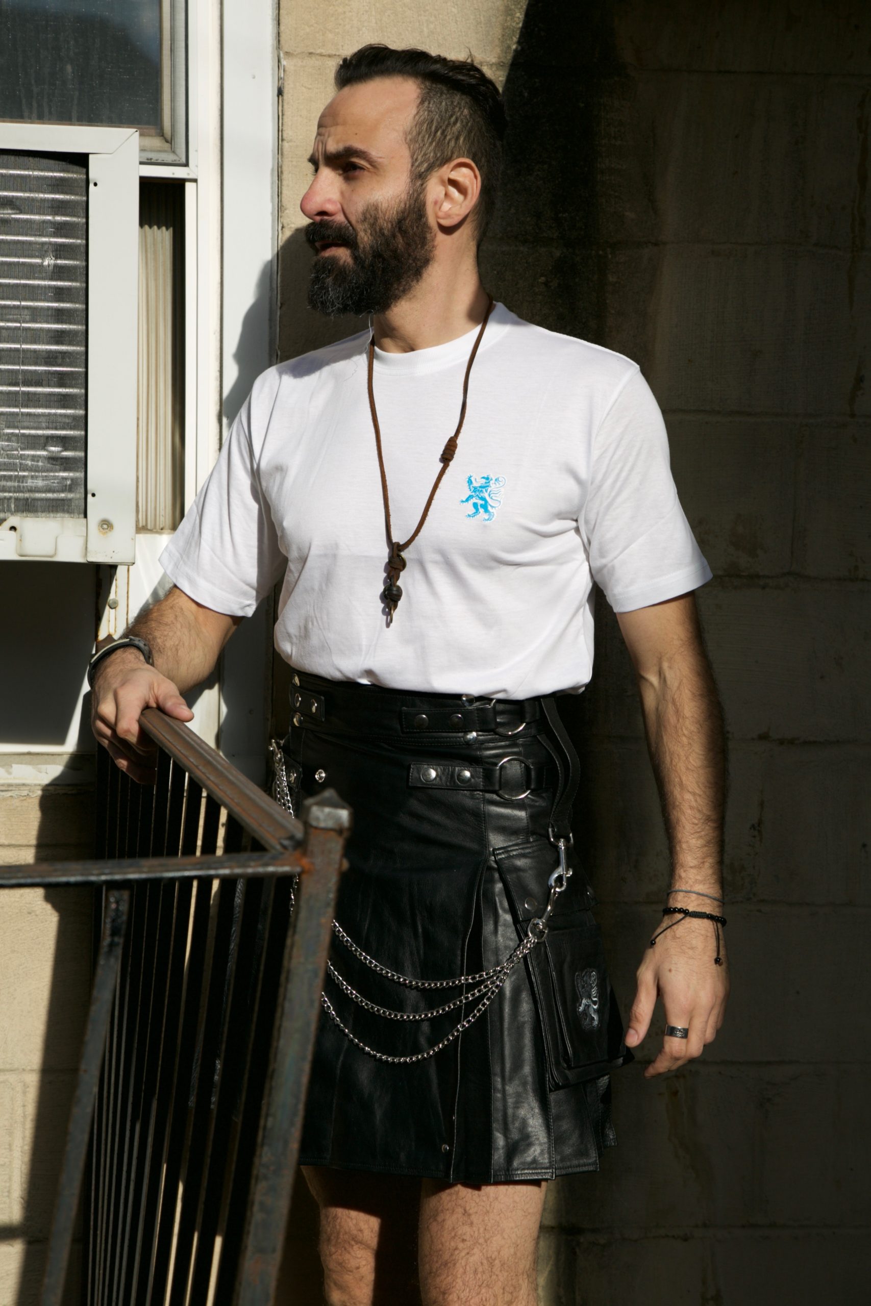 Casual Leather Kilt for Sexy Men-right